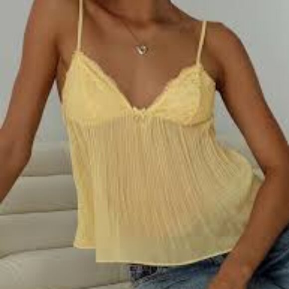 Zami Pleat Top Lemon - Picture 1 of 5